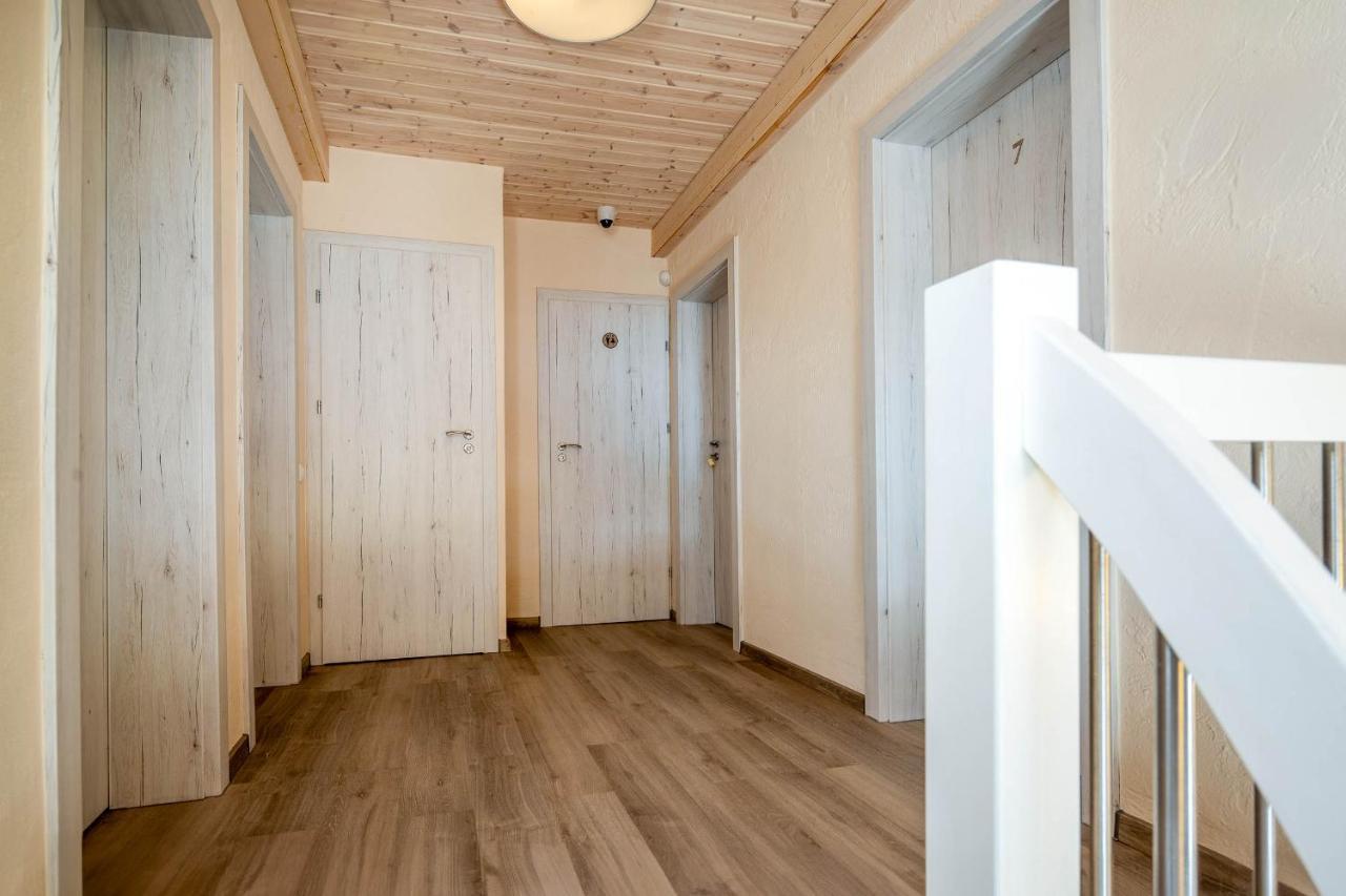 Kuren Hostel Karklė Exteriör bild